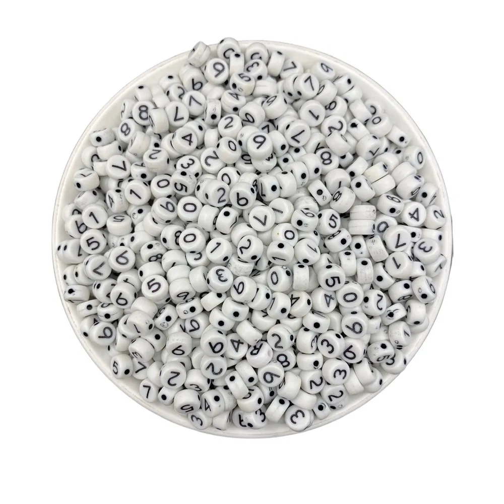 4x7mm Beyaz Üzeri Siyah Yassı Rakam Boncuk 50 Gr