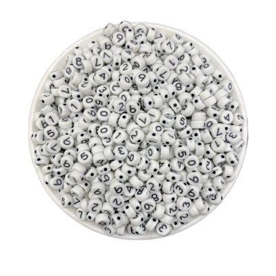 4x7mm Beyaz Üzeri Siyah Yassı Rakam Boncuk 50 Gr