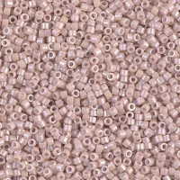 Miyuki Delica Rainbow Şampanya DB-1505 Boncuk - Kutu No:380 - 11/0 - 5 Gr